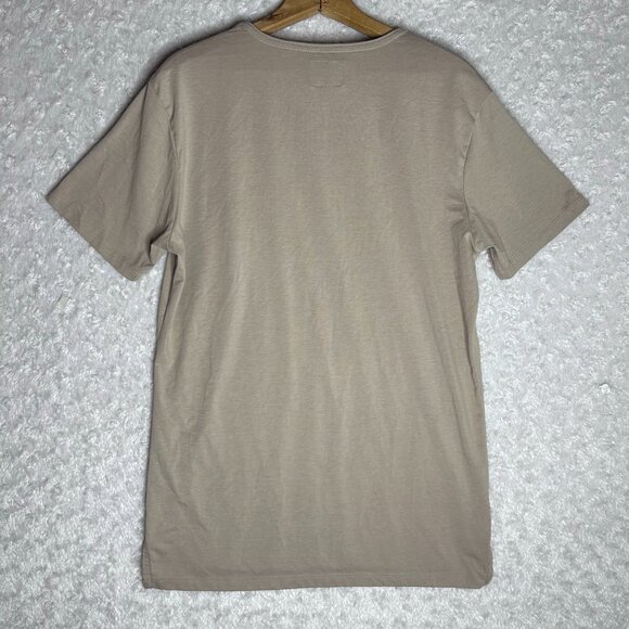 CUTS Split-Hem Short Sleeve T-Shirt Size Large - Picture 2 of 5